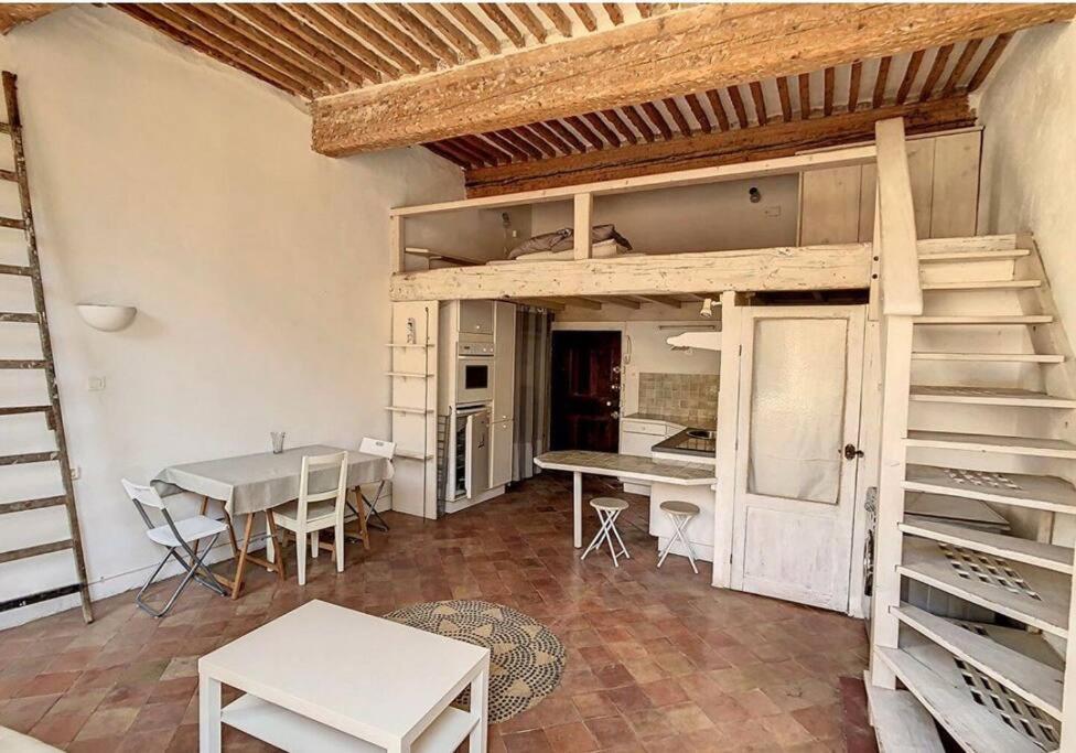 Appartement De Charme Au Coeur D'Aix Aix-en-Provence Zewnętrze zdjęcie